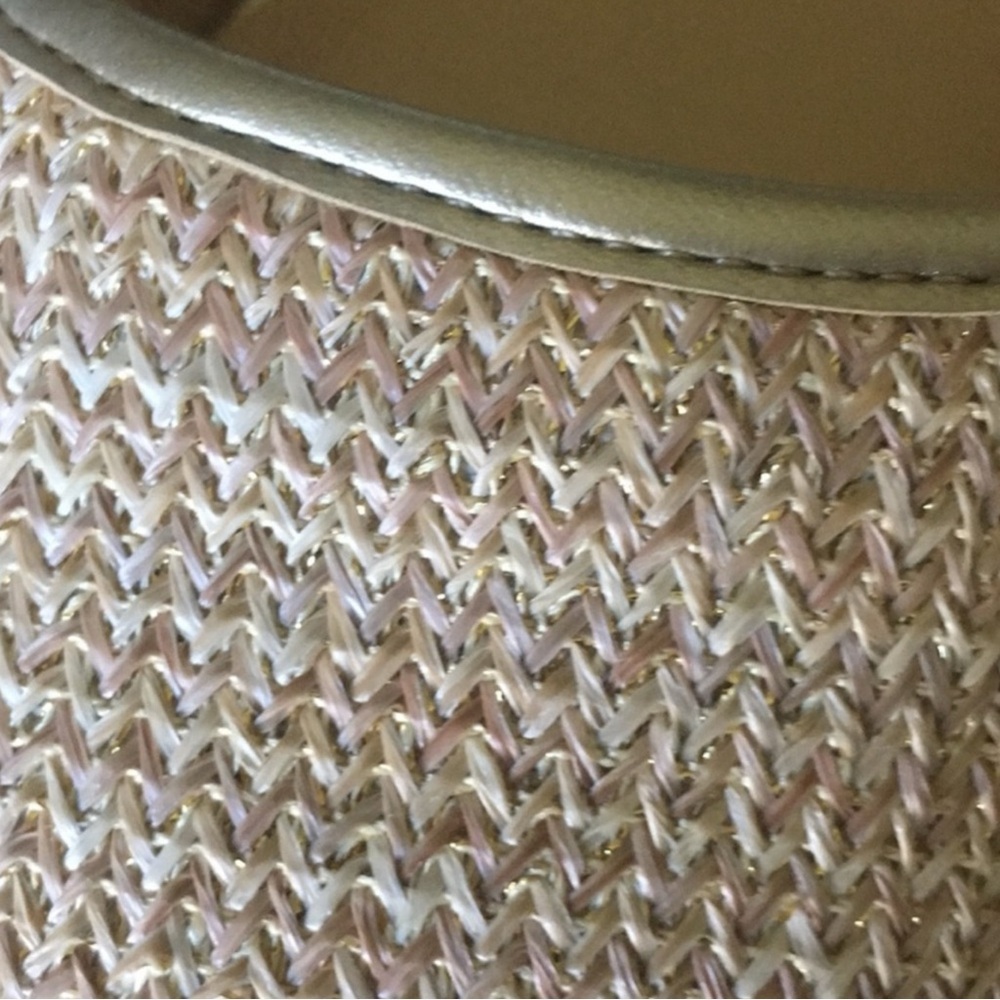 ANN TAYLOR FACTORY NWT Woven Pointy Toe Mules in Tan / Gold Size 7.5 - Picture 8 of 8